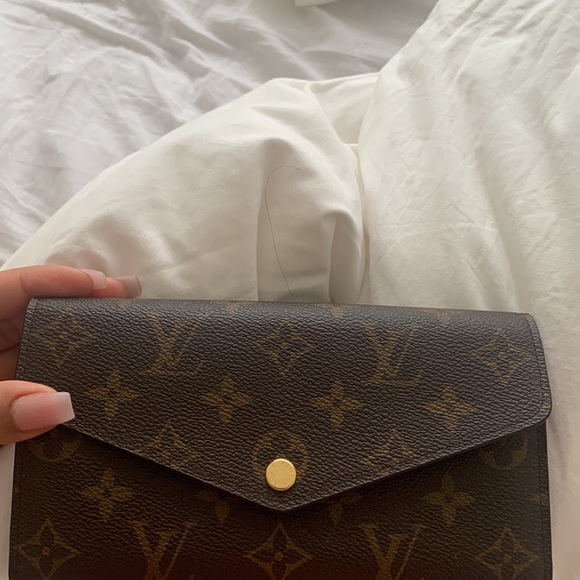 LV wallet - Picture 6 of 8